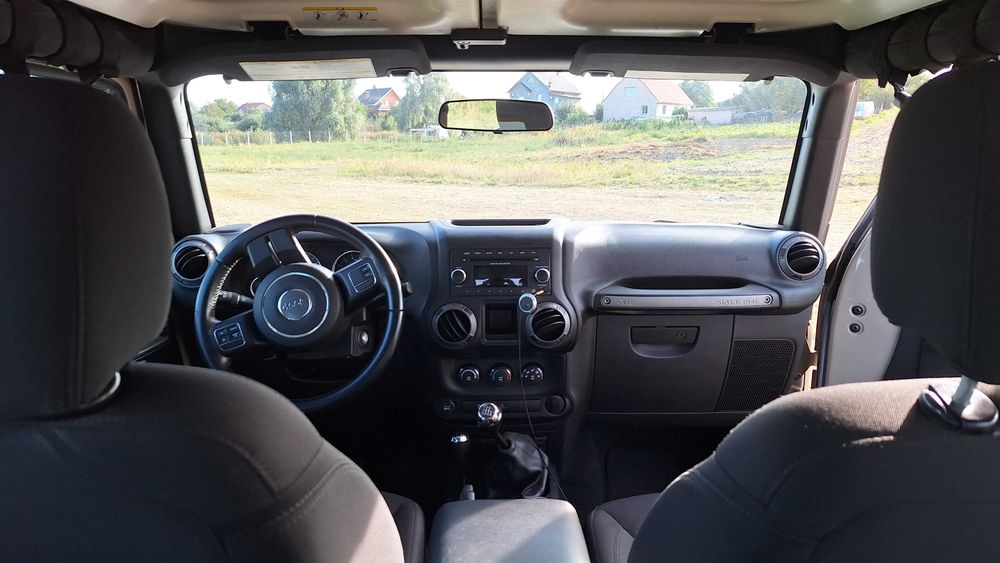 Jeep Wrangler 2016 VIN 1C4AJWAG9GL282101 фото оголошення 14 з 21