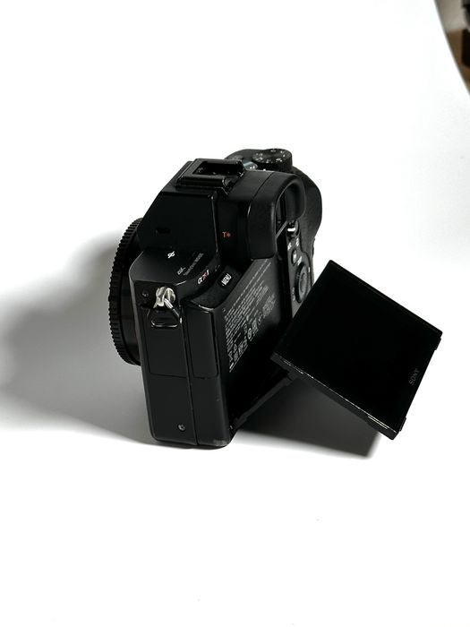 Sony Alpha A7R II - Câmara Mirrorless Full-Frame 42,4 MP