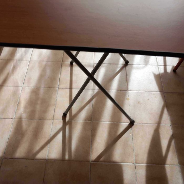 Mesa de campismo dobrável