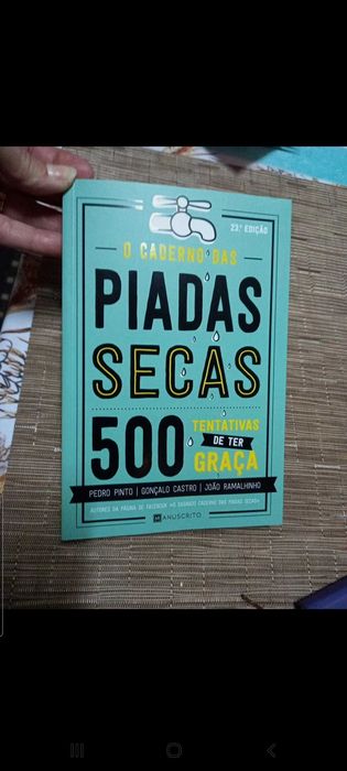 Livro: " O Caderno das Piadas Secas- 500"