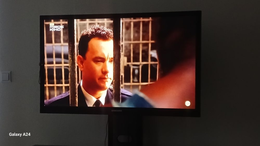 Телевізор самсунг 43 діагональ.