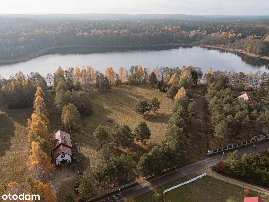 Dom z własną linią brzegową jeziora. MAZURY