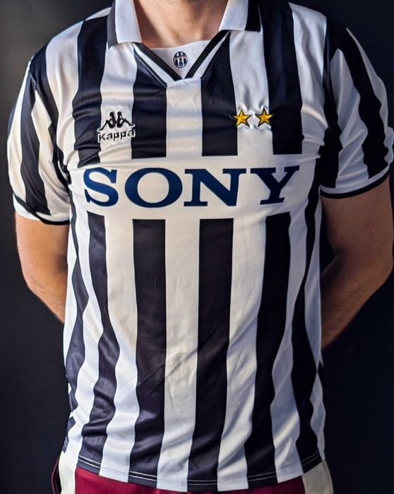 Ретро футболка Ювентус 1995/97 Kappa, вінтажна форма Juventus Sony