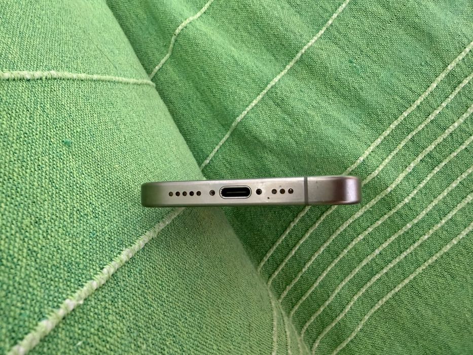 Iphone 15 pro 128gb