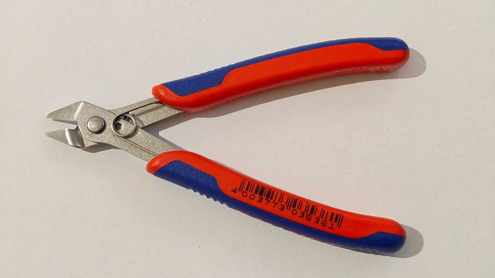 Szczypce boczne Knipex 7803125