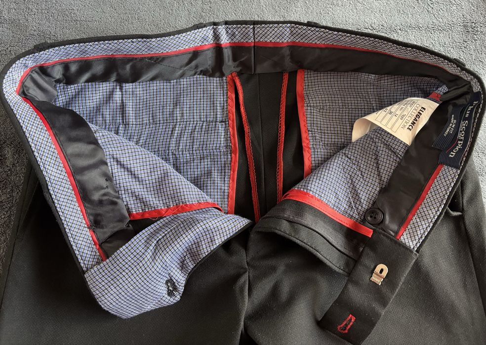 Штани чоловічі slim fit чорні в чудовому стані