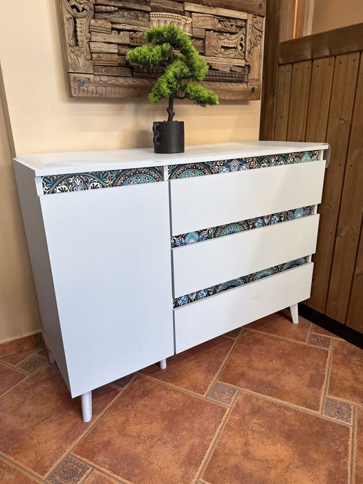 Sprzedam blekitna komode