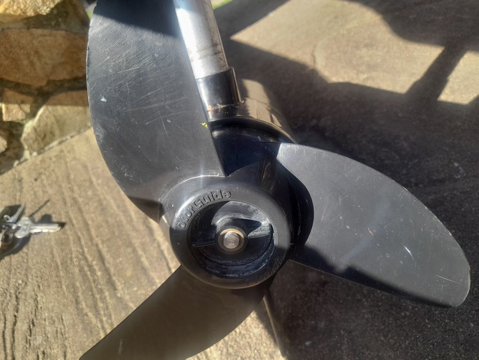 Silnik elektryczny zaburtowym MotorGuide THRUSTER 36