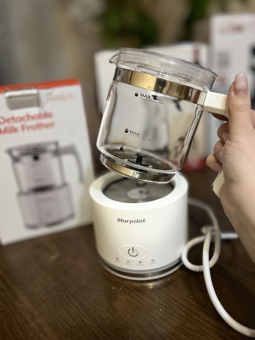 Електричний піноутворювач молока Morpilot