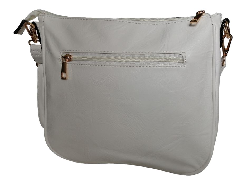 Biała torebka damska na ramię, klasyczna listonoszka, styl miejski