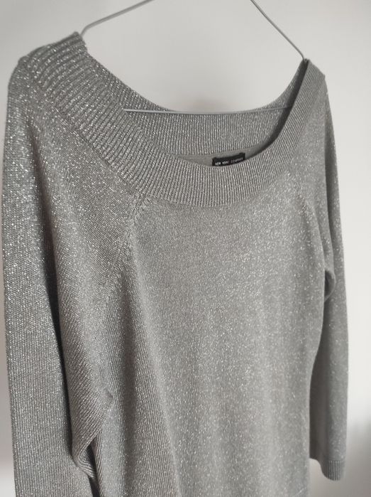 Cienki damski sweterek