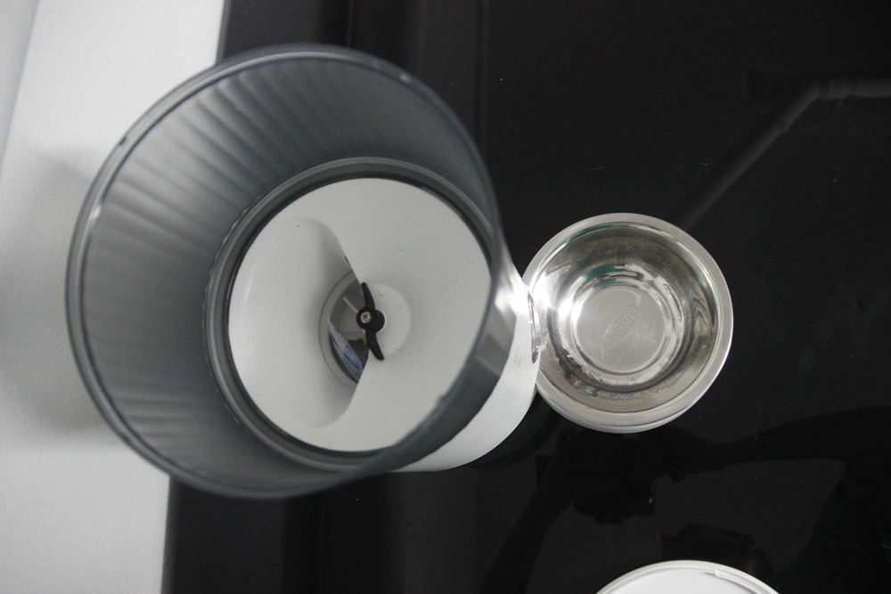 Dispensador automático comida gato