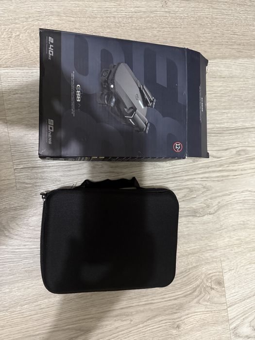 Drone E88 NOVO.