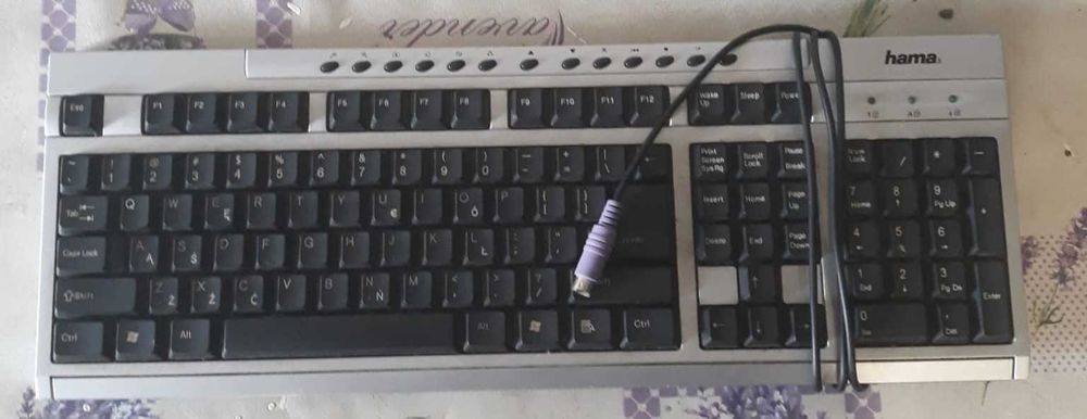 Klawiatura multimedialna hama ET 200