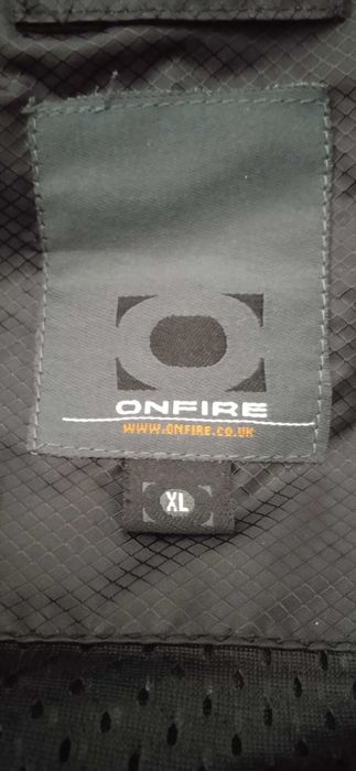 ONFIRE куртка чоловіча мотодощовик вело вітровка розмір XL
