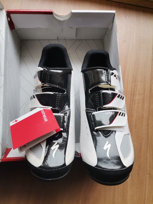 Sapatos BTT Specialized 42 novos