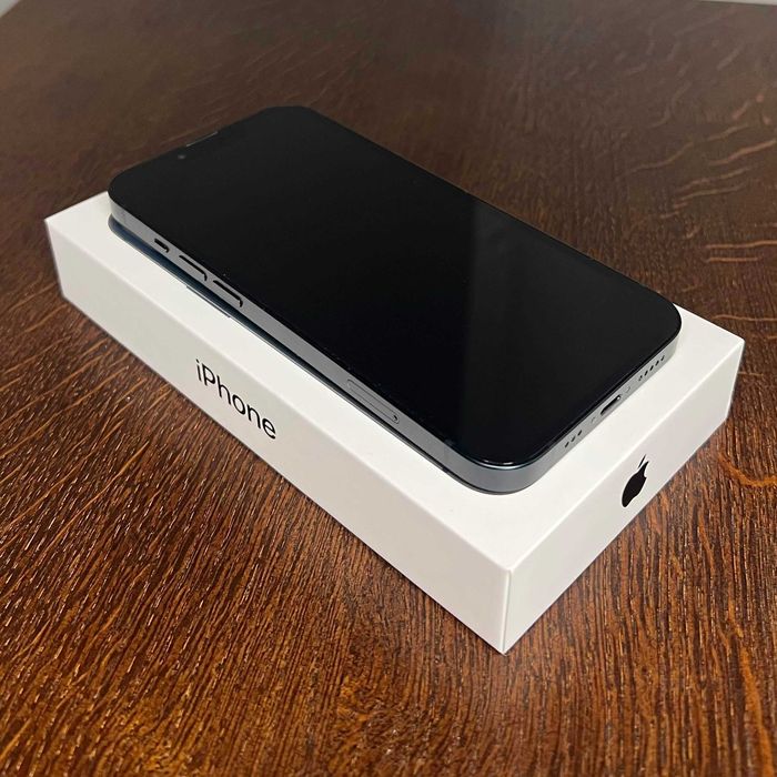 iPhone 13 256GB Midnight - Gwarancja na baterię (dożywotnia)