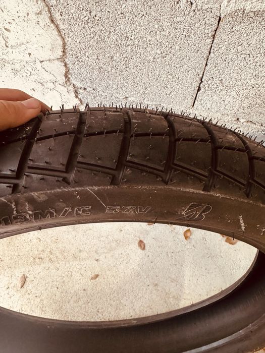 Peneu moto 100/70-19M/c