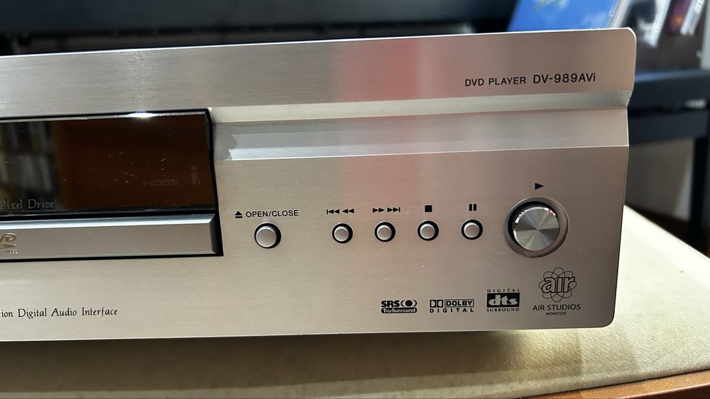 Leitor de DVD Pioneer DV-989AVi