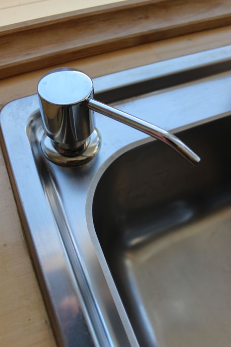 Doseador de detergente para lava loiça, totalmente novo