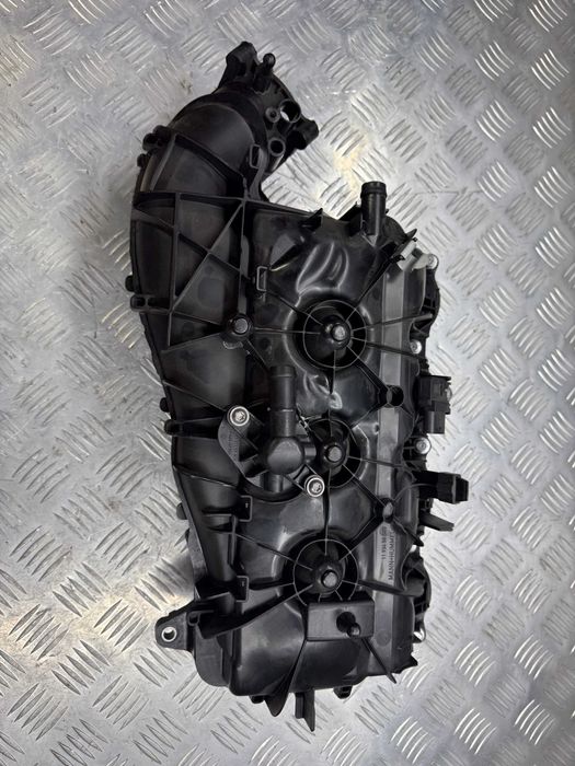 Впускной коллектор BMW B46 B48 G20 g30 g01  11618647975