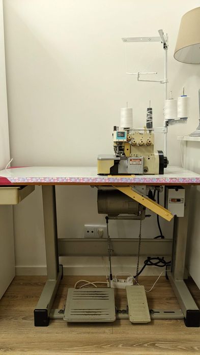 Juki_ Corte e cose / Overlock Industrial São Victor • OLX Portugal