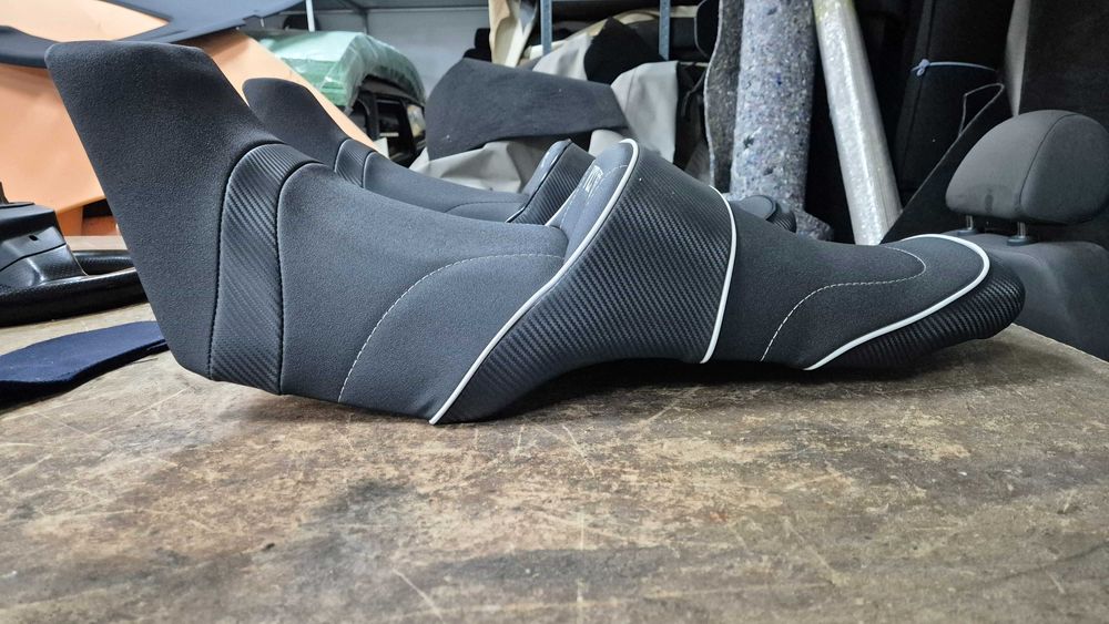 Cela Fzx 750 personalizada