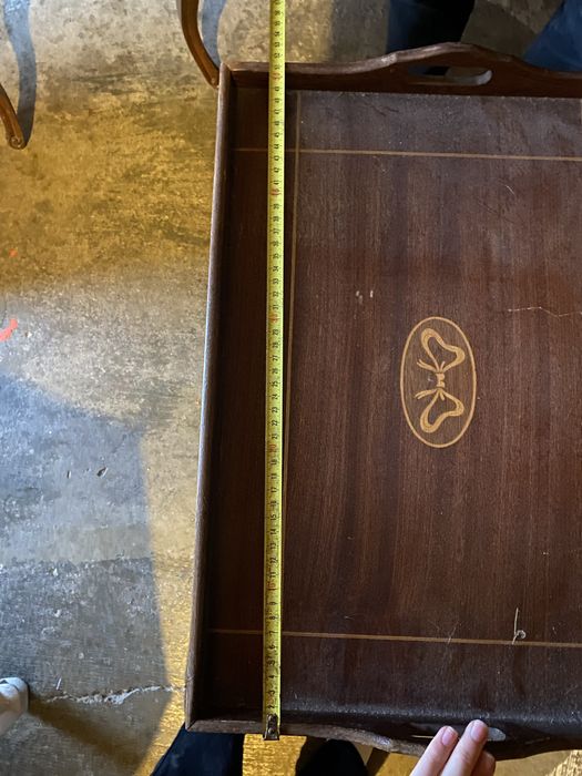 Tabuleiro madera maciça envernizado com laço