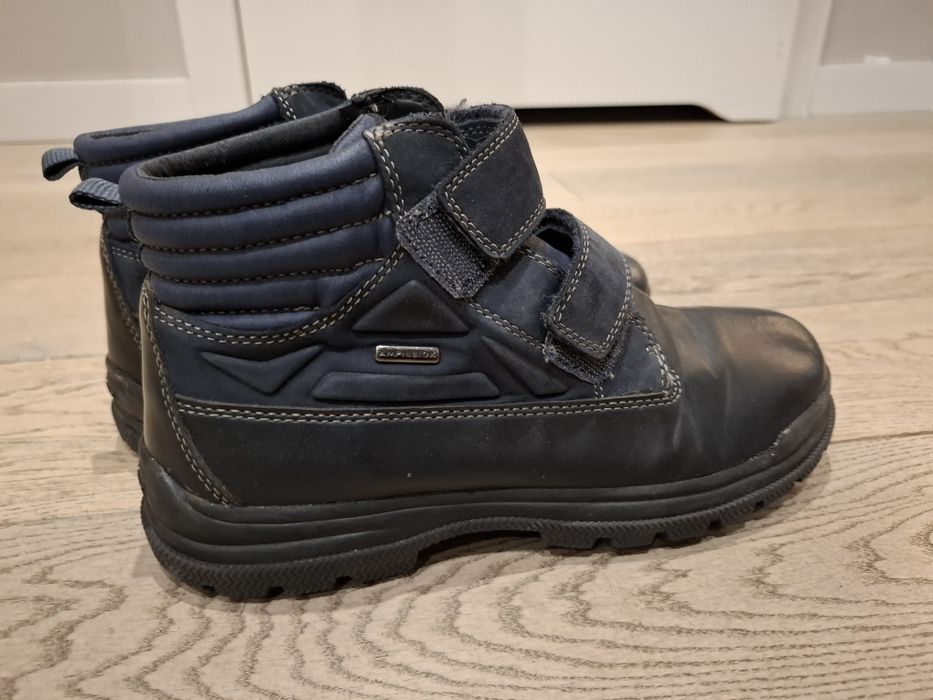 Buty granatowe na rzep Geox 38