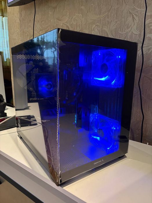 Продам  новый игровой компьютер.