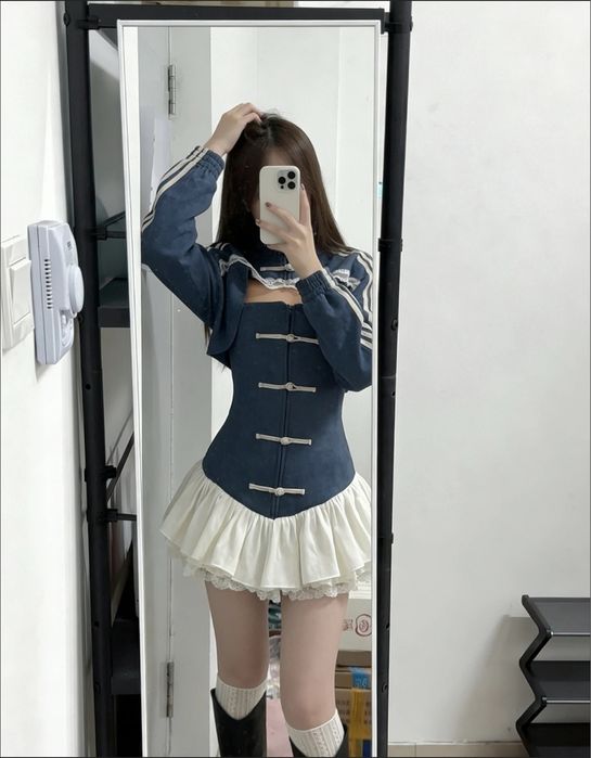Сукня з корсетним дизайном у sporty стилі (adidas-inspired)