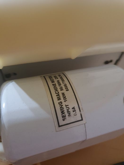 Оверлок рабочий GEMSY