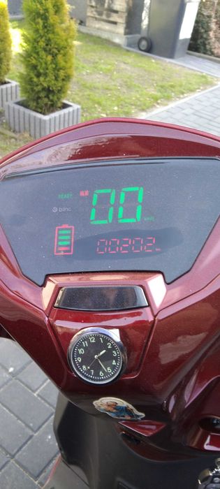 Sprzedam skuter elektryczny