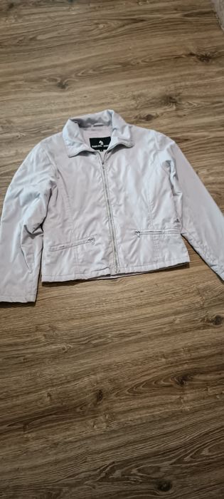 Весняна куртка,пуховик, светр на XS-М