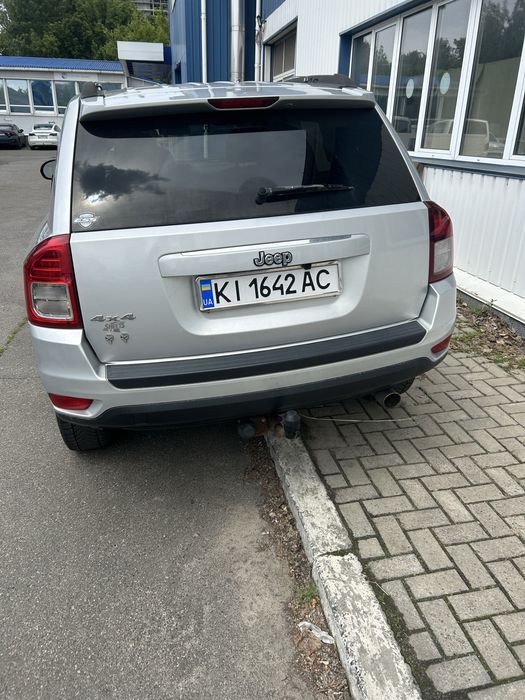 Jeep Compass 2013 року 2.4 4x4