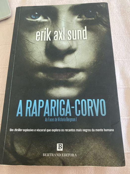 A Rapariga-corvo de Erik Axl Sund