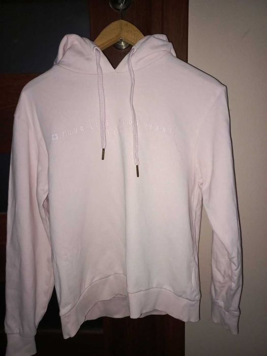 różowa bluza  z kapturem