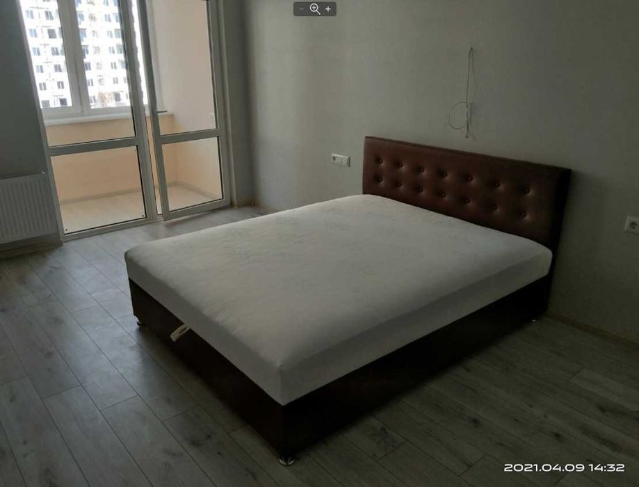 Ліжко 160×200 з підйомним мех. та матрасом