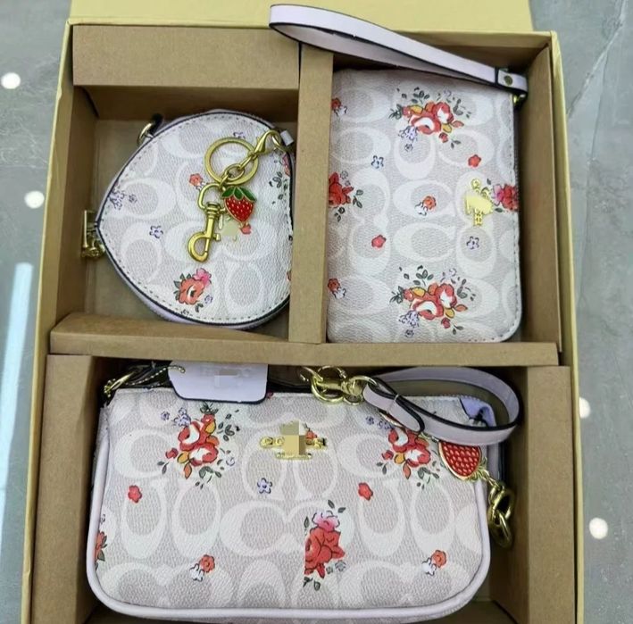 Подарунковий набір Coach сумка гаманець та брилок