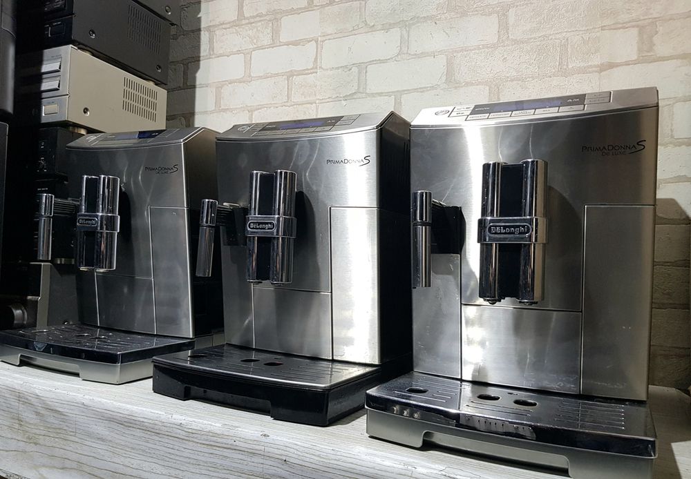 Кавомашина Delonghi Primadonna S DeLuxe/Esam 26.455 б/у з Німеччини