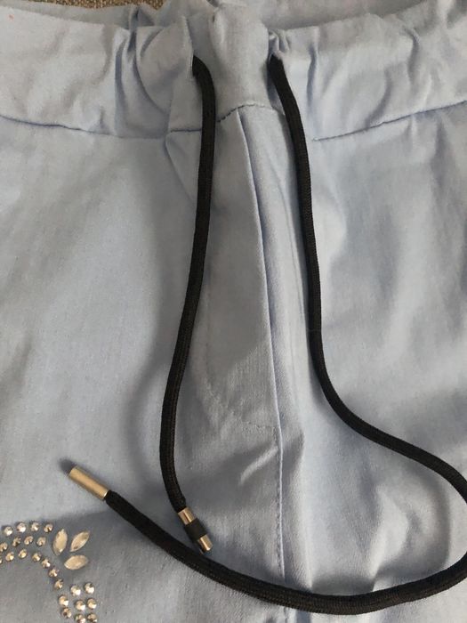 Spodnie błękitne z serduszkiem