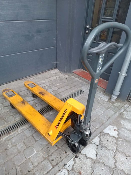Ręczny wózek paletowy Jungheinrich