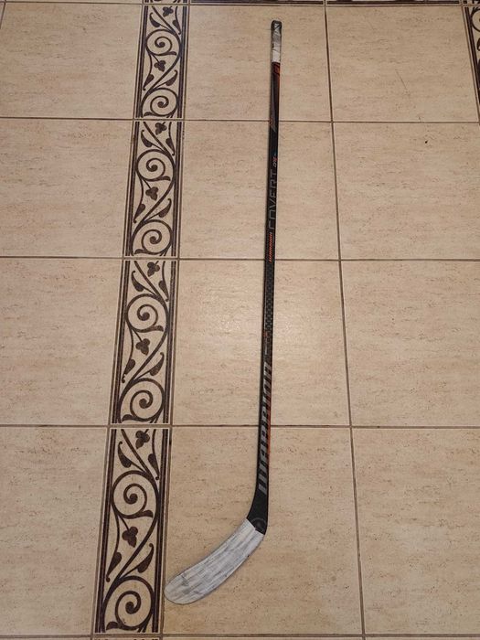 Ключка хокейна підліткова Warrior Covert QRE SuperLight Grip Intermediate, 70 flex, W28