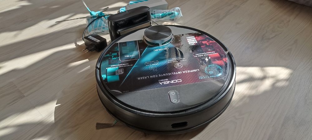 Робот-пилосос Сecotec Conga 3290 Titanium