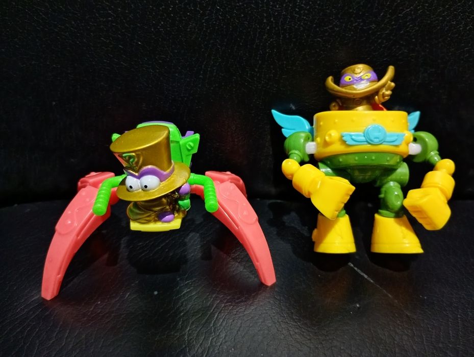 Figurki-super zings