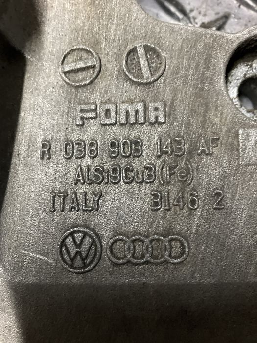 Skoda Octavia II - łapa mocowanie wspornik alternatora napinacz