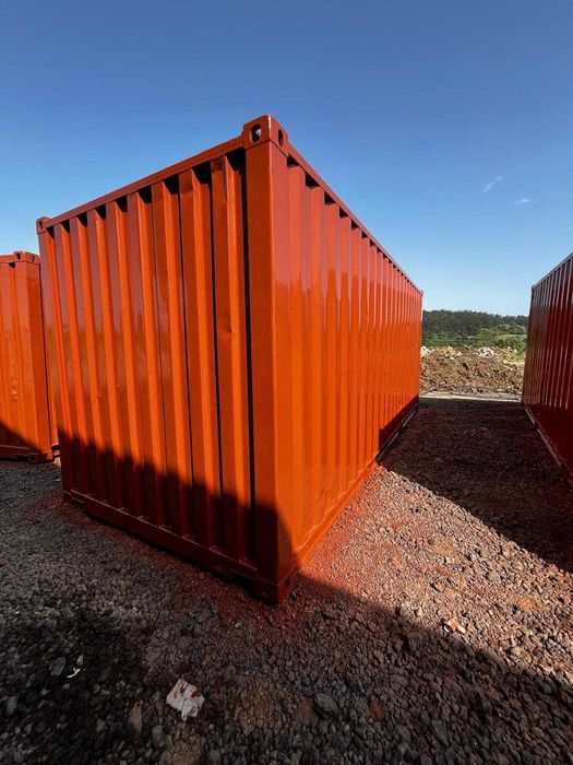 Contentor Marítimo 20' (6 metros) - Com Transporte Incluído!
