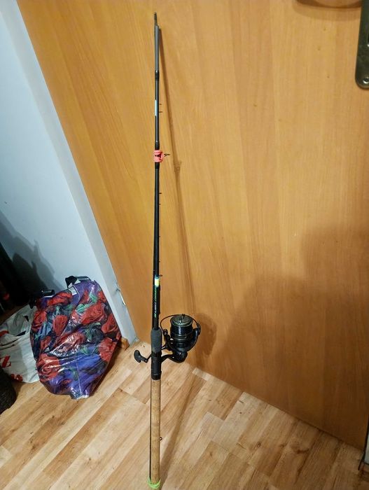 Piker flagman 270 cm do 35 gr komplet kołowrotek canal 4500