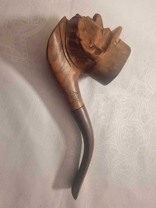 Antigo Cachimbo esculpido em madeira - Georg Wilhelm Friedrich