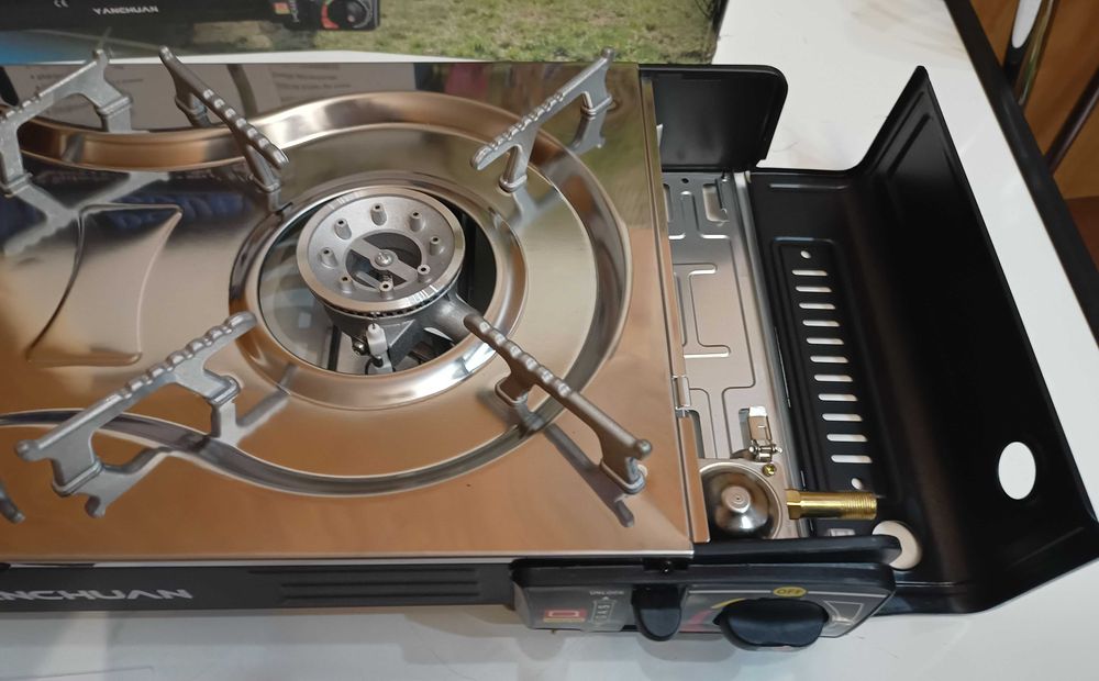 Kuchenka gazowa turystyczna  na kartusze - 2 palnikowa